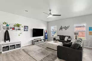 238 Wells Bend, Hutto, TX 78634 - Photo 5