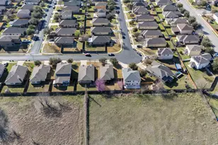 238 Wells Bend, Hutto, TX 78634 - Photo 33