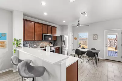 238 Wells Bend, Hutto, TX 78634 - Photo 9