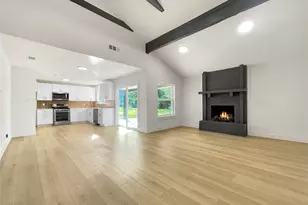 313 Golden Oaks Dr, Georgetown, TX 78628 - Photo 5