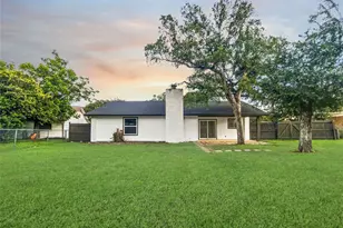 313 Golden Oaks Dr, Georgetown, TX 78628 - Photo 23