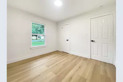 313 Golden Oaks Drive, Georgetown, TX 78628 - Photo 15