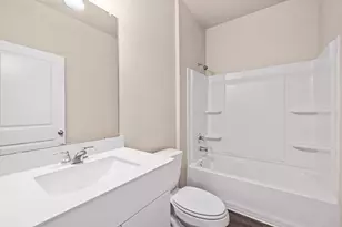 241 Night Riders Wy, Jarrell, TX 76537 - Photo 17