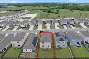 241 Night Riders Wy, Jarrell, TX 76537 - Photo 35