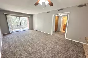 601 W 11th St, Austin, TX 78701 - Photo 13