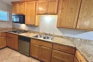 601 W 11th St, Austin, TX 78701 - Photo 5