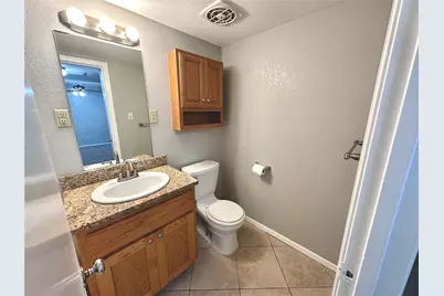 601 W 11th Street #215, Austin, TX 78701 - Photo 19