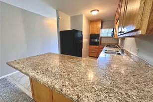 601 W 11th St, Austin, TX 78701 - Photo 3