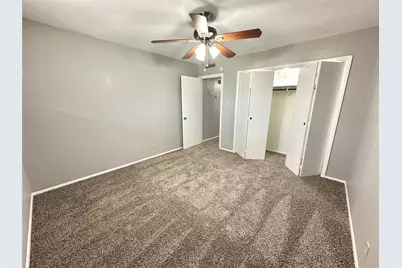 601 W 11th Street #215, Austin, TX 78701 - Photo 25