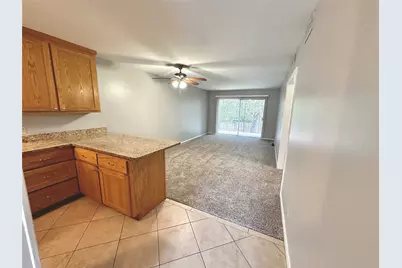 601 W 11th Street #215, Austin, TX 78701 - Photo 9