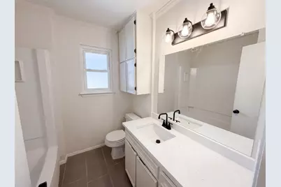 501 E Central Drive, Georgetown, TX 78628 - Photo 11