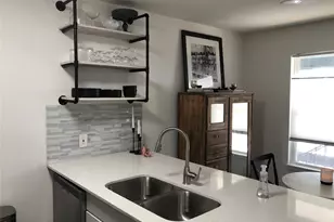 6409 Burns St, Austin, TX 78752 - Photo 23