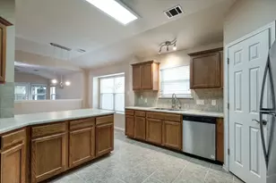 3353 Rod Carew Dr, Round Rock, TX 78665 - Photo 5