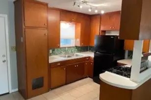 7402 Southgate Ln, Austin, TX 78744 - Photo 5