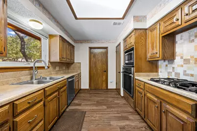 11006 Brodie Lane, Austin, TX 78748 - Photo 11