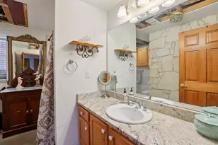 6401 Muleshoe Bend Trail, Marble Falls, TX 78654 - Photo 23