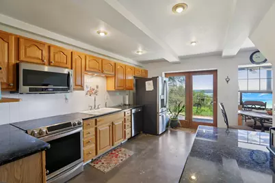 6401 Muleshoe Bend Trail, Marble Falls, TX 78654 - Photo 13