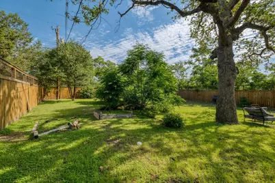 1706 Pennsylvania Avenue, Austin, TX 78702 - Photo 33