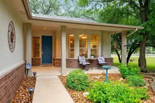 106 Elderberry St, Georgetown, TX 78633 - Photo 3