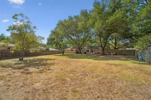 1203 Hollis Dr, Brenham, TX 77833 - Photo 33