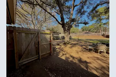 1203 Hollis Drive, Brenham, TX 77833 - Photo 23