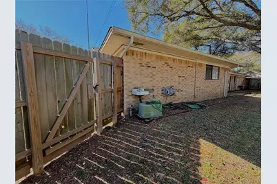 1203 Hollis Drive, Brenham, TX 77833 - Photo 25