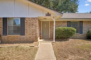 1203 Hollis Dr, Brenham, TX 77833 - Photo 35