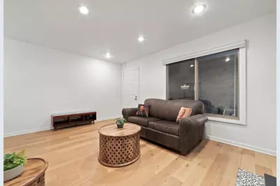 505 W 7th Street #113, Austin, TX 78701 - Photo 7