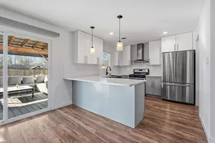 2612 Little John Ln, Austin, TX 78704 - Photo 11