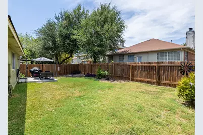 1104 Laurelleaf Drive, Pflugerville, TX 78660 - Photo 23