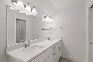 6109 Cherrylawn Cir, Austin, TX 78723 - Photo 31