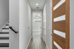6109 Cherrylawn Cir, Austin, TX 78723 - Photo 7