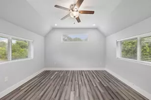 6109 Cherrylawn Cir, Austin, TX 78723 - Photo 25