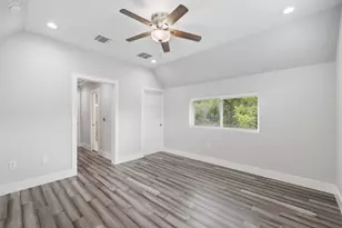 6109 Cherrylawn Cir, Austin, TX 78723 - Photo 27