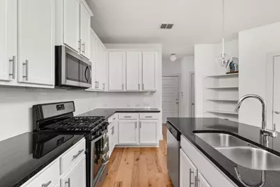 907 Totis Road, Austin, TX 78748 - Photo 7