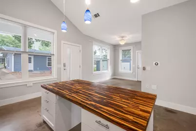 1905 W Saint Johns Avenue, Austin, TX 78757 - Photo 25