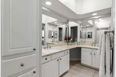 7701 Rialto Boulevard #1426, Austin, TX 78735 - Photo 15