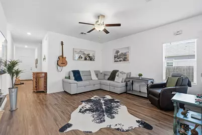 7601 Ivy Trellis Trail, Del Valle, TX 78617 - Photo 5