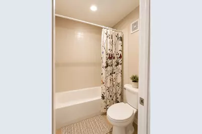 501 W 26th Street #305, Austin, TX 78705 - Photo 15