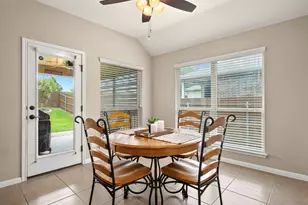 19925 Needle Pine Dr, Round Rock, TX 78664 - Photo 13