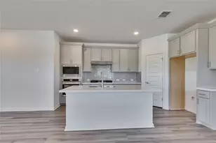 160 Morgan Mdw Dr, Kyle, TX 78640 - Photo 5