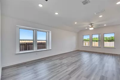 160 Morgan Meadow Drive, Kyle, TX 78640 - Photo 9