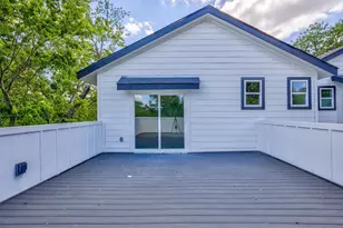 2005 Uphill Ln, Austin, TX 78741 - Photo 31