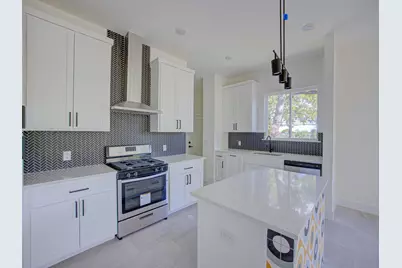 2005 Uphill Lane #A, Austin, TX 78741 - Photo 3