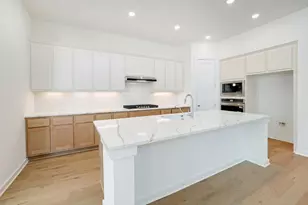 522 Outrider Ct, Liberty Hill, TX 78642 - Photo 3