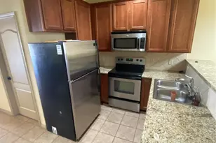 2101 Town Centre Dr, Round Rock, TX 78664 - Photo 13