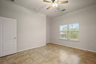 107 Aguilar Dr, Hutto, TX 78634 - Photo 11