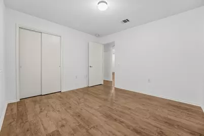 7417 Cayenne Lane, Austin, TX 78741 - Photo 25