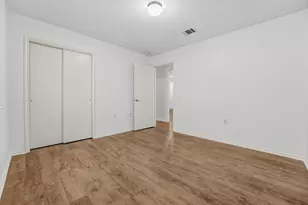 7417 Cayenne Ln, Austin, TX 78741 - Photo 25