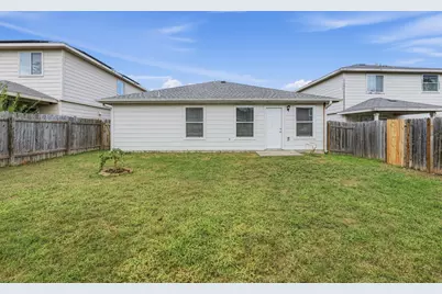 7417 Cayenne Lane, Austin, TX 78741 - Photo 33
